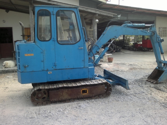 ขายรถแบ็คโฮเก่าญี่ปุ่นยี่ห้อ Komatsu(โคมัสสุ) PC20-1 สภาพสวยมากๆพร้อมใช้งาน