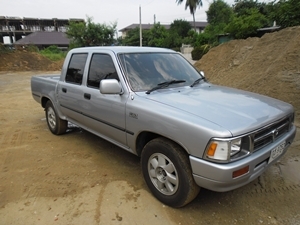 ไมตี้ 4 ประตู สวยๆ