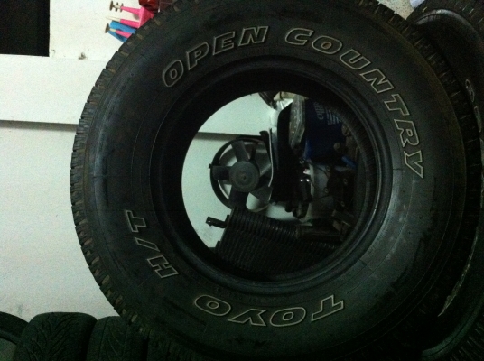 ขายยาง TOYO H/T   ขอบ16สวยๆ