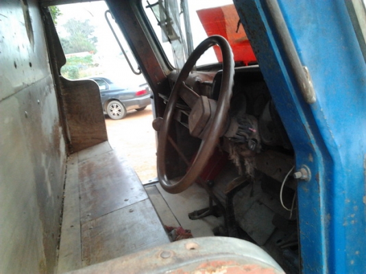 ISUZU TX 145 HP 6BB1 รถหัวยาวหกล้อดั๊มพ์ กระบะดั๊มพ์คอกมิเน10 ต้นยาว 5.50 เมตร เครื่องแน่นแรงดี หัวเก๋งไม่มีผุ ภายในสวย พวงมาลัยเพาเวอร์ เฟืองท้ายหมวกเจ็กขนาดใหญ่ คัชซีสวยไม่ผุ ยาง 9.00 ขอบ 20 สภาพดีพร้อมใช้งาน เอกสารเล่มทะเบียนครบพร้อมโอน ราคาต่อรองได้คร