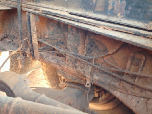 รถฮีโน่ 10 ล้อดั๊ม FM1M  เปลื่ยนเครื่อง 240 แรงม้า  สนใจติดต่อ 081 - 6079515