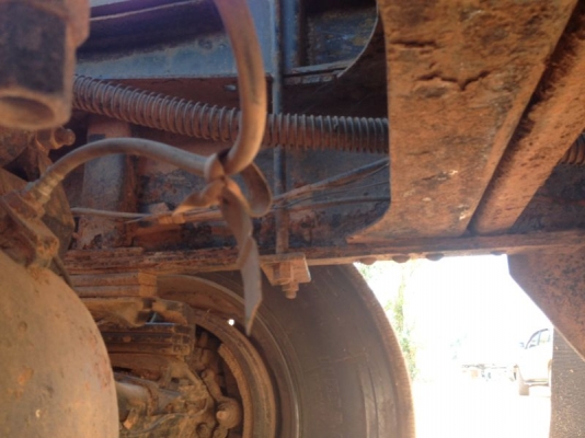 รถฮีโน่ 10 ล้อดั๊ม FM1M  เปลื่ยนเครื่อง 240 แรงม้า  สนใจติดต่อ 081 - 6079515