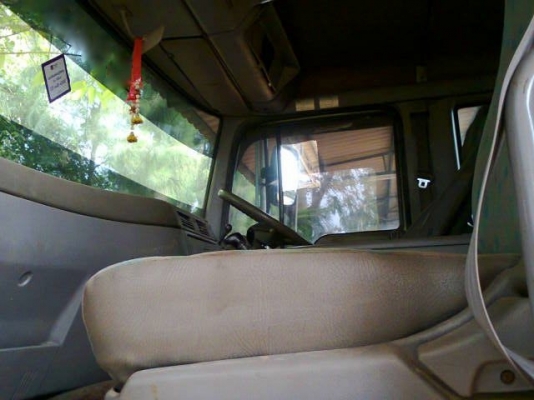 รถฮีโน่ 10 ล้อดั๊ม FM1M  เปลื่ยนเครื่อง 240 แรงม้า  สนใจติดต่อ 081 - 6079515