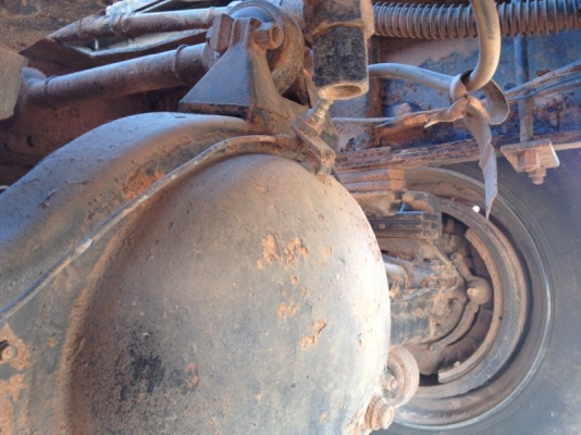 รถฮีโน่ 10 ล้อดั๊ม FM1M  เปลื่ยนเครื่อง 240 แรงม้า  สนใจติดต่อ 081 - 6079515