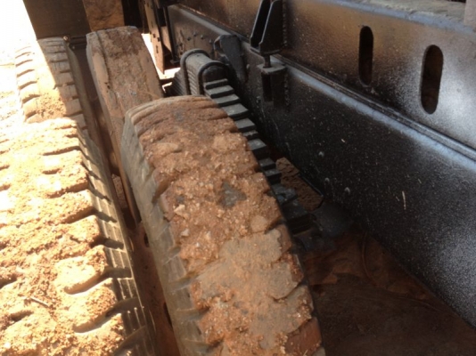 รถฮีโน่ 10 ล้อดั๊ม FM1M  เปลื่ยนเครื่อง 240 แรงม้า  สนใจติดต่อ 081 - 6079515