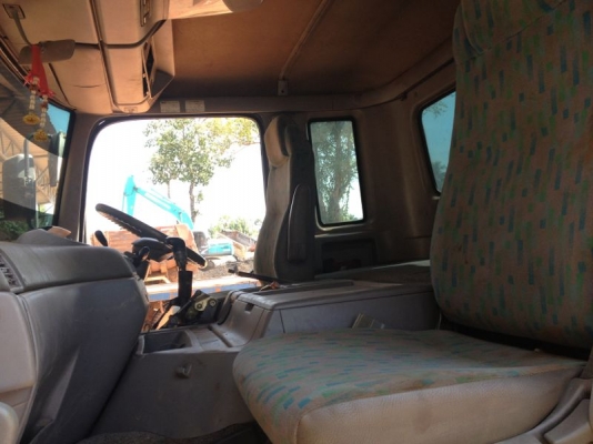 รถฮีโน่ 10 ล้อดั๊ม FM1M  เปลื่ยนเครื่อง 240 แรงม้า  สนใจติดต่อ 081 - 6079515