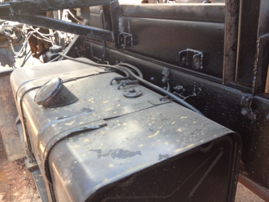 รถฮีโน่ 10 ล้อดั๊ม FM1M  เปลื่ยนเครื่อง 240 แรงม้า  สนใจติดต่อ 081 - 6079515