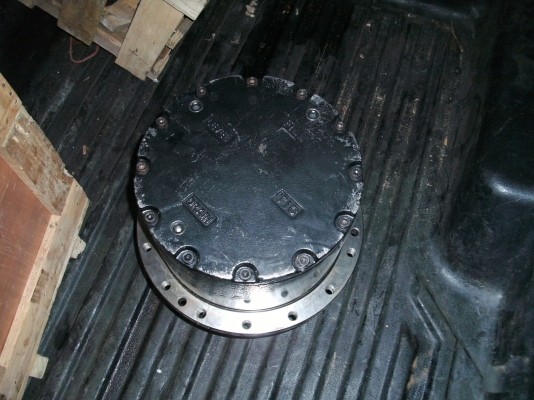 ตัวเดินพร้อมมอเตอร์ยกลูก ชุดเกียรไม่ใช่เฟืองจักรยาน รุ่นที่ใช้ได้ PC120-5,SK120-3,5