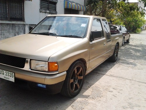 !!!!! ขายรถบ้าน อีซูซุ TFR มังกรทองแค๊ป พวงมาลัยเพาเวอร์ ล้อแม็ก 17 ยางใหม่ !!!!