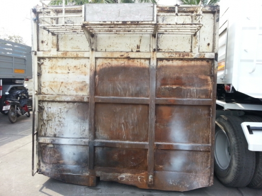 ขายด่่วนกระบะไม่ดั้มถอดลงจาก MITSUBISHI ไอ้หลงสภาพพร้อมใช้ยาว6เมตรรีบจองเลย 0801515451 0811838154