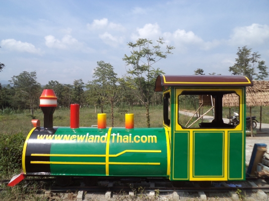 งานเพ้นท์  งานซ่อมตู้ขนส่งสินค้า งานสติกเกอร์แต่งรถ