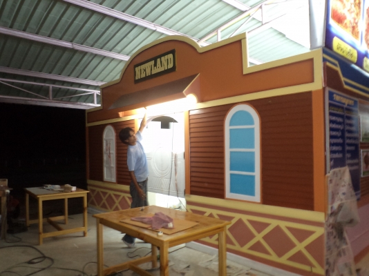 งานเพ้นท์  งานซ่อมตู้ขนส่งสินค้า งานสติกเกอร์แต่งรถ