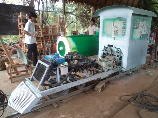 งานเพ้นท์  งานซ่อมตู้ขนส่งสินค้า งานสติกเกอร์แต่งรถ