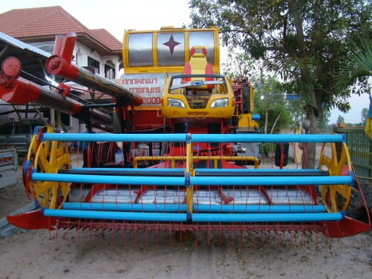 ขายแล้วครับ ยังเหลือสามชุกบิ้วเสร็จแล้ว สเป็คเดียวกัน ต้องรีบตัดสินใจครับKM 47  อุ้ม 2.5 ตัน JO1 DYKIN 23  โซ่ D2 อ.ศรีสมเด็จ จ. อยู่ร้อยเอ็ด