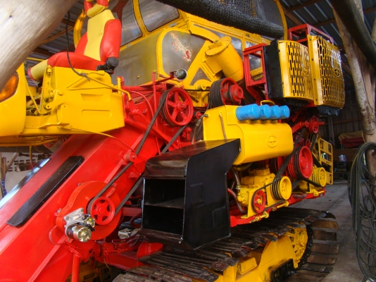 ขายแล้วครับ ยังเหลือสามชุกบิ้วเสร็จแล้ว สเป็คเดียวกัน ต้องรีบตัดสินใจครับKM 47  อุ้ม 2.5 ตัน JO1 DYKIN 23  โซ่ D2 อ.ศรีสมเด็จ จ. อยู่ร้อยเอ็ด