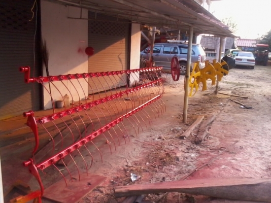 ขายแล้วครับ ยังเหลือสามชุกบิ้วเสร็จแล้ว สเป็คเดียวกัน ต้องรีบตัดสินใจครับKM 47  อุ้ม 2.5 ตัน JO1 DYKIN 23  โซ่ D2 อ.ศรีสมเด็จ จ. อยู่ร้อยเอ็ด