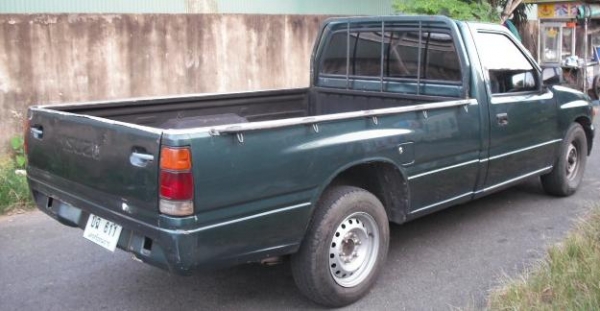 ขายรถบ้านฝากขายอีซูซุ TFRปี95 ตอนเดียวรถสีเดิมเกือบทั้งคันมีหนาบางเครื่องดีแอร์เย็นไม่ผุ