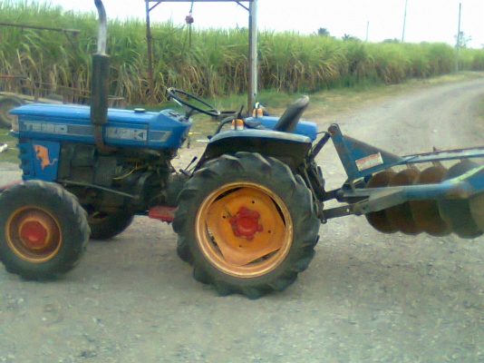 ISEKI 16 แรง TS 1610 สภาพดีพร้อมใช้งาน  พวงมาลัยธรรมดา  4WD   สนใจติดต่อ 089-9638932