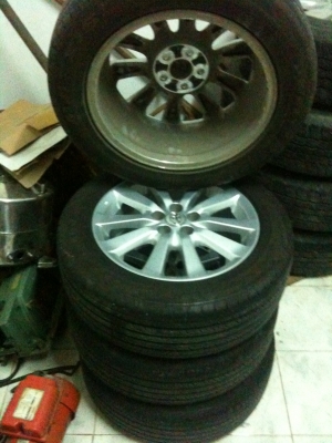 แม๊กพร้อมยาง แคมรี่ ขายครับ ปี 2012