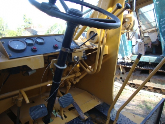 ขายรถ komatsu sd10 เก่านอก สภาพพร้อมใช้