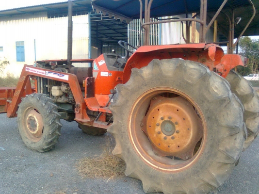 ขาย รถไถ คูโบต้า L1-45 แรง 4x4 พร้อมใบมีดดันหน้า สนใจโทรสอบถาม 089-8295500