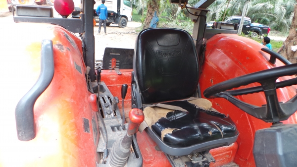 KUBOTA  M9540  พร้อมเล่มทะเบียนค่ะ