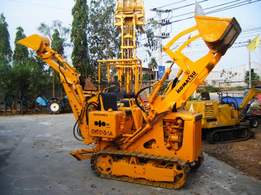 รถตักหน้าขุดหลัง