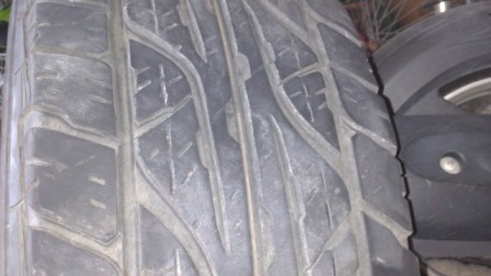 ขายถูก ยาง Dunlop 265 70 R16 มือสอง มี 2 เส้น