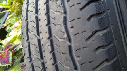 ขายถูก ยางมือสอง Maxis 215 70 R16 ปี 07