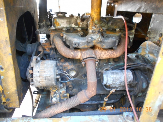รถตักล้อยาง TCM  STD10  เครื่องดี  ISUZU C240  บุ้งกี๋ดี