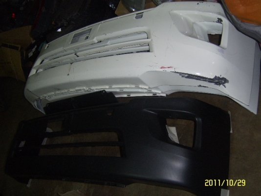 ขายประตูรถตู้คอมมิวเตอร์ครบชุด