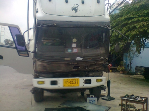 ขายรถบรรทุกสิบล้อ อีซูซูร็อคกี้ 175 ติดเครนทอดาโน 4.5ตัน3ปลอก 2 ชัก