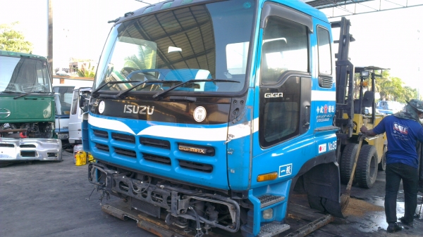 หัวตัดพร้อมเครื่องยนต์ Isuzu GIGA 360แรง รุ่นใหม่ ฝาวาวล์มิเนียม หัวตัดพร้อมเครื่องยนต์ Isuzu GIGA 360แรง รุ่นใหม่ ฝาวาวล์มิเนียม