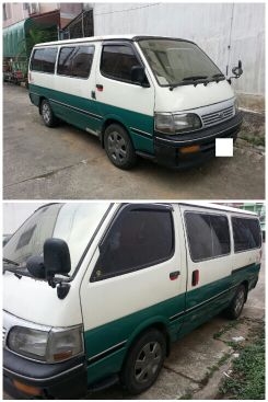 TOYOTA HIACE ปี90 หัวจรวด,หลังคาต่ำ แอร์เย็น