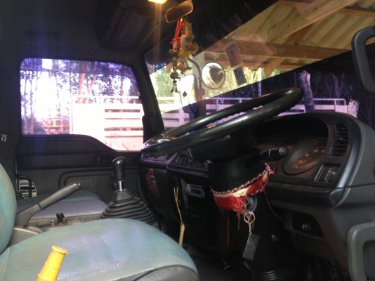 ISUZU  FXZ  200 แรงม้า