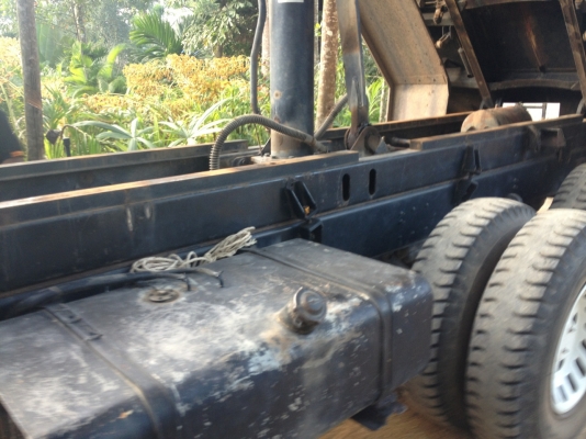 ISUZU  FXZ  200 แรงม้า