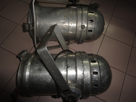 ไฟพาร์ 1000 วัต ตัวอลูมีเนียม หลอด จีอี