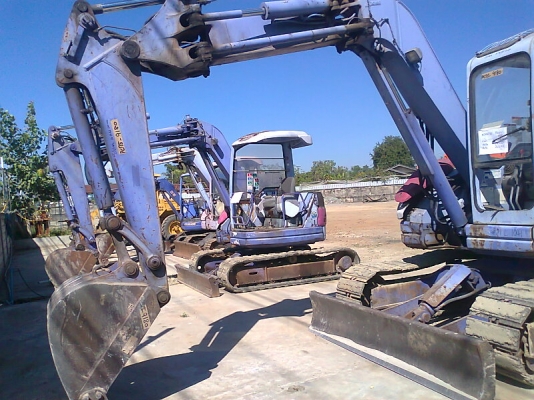 ขายด่วน!..รถขุด KOMATSU PC75 UU-2-1333x  รถสวย ทรงดี เก่าญี่ปุ่น.สภาพพร้อมลุยงาน สวยสุดขีด!.