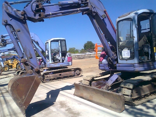 ขายด่วน!..รถขุด KOMATSU PC75 UU-2-1333x  รถสวย ทรงดี เก่าญี่ปุ่น.สภาพพร้อมลุยงาน สวยสุดขีด!.