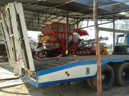 ขายเทรลเลอร์HINO F18เครื่องดี แคชซีสวย ยางดี ภายในสวย พ.เพาเวอร์ เบรกทิฟฟี่ สภาพพร้อมใช้งาน เอกสารพร้อมโอน สนใจโทร 090-8588220คุณนะ ID:narong498 หรือwww.truck.in.th/498 หรือfb:ณรงค์ ซื้อขายรถมือสอง(เว็บไซต์ส่วนตัว)