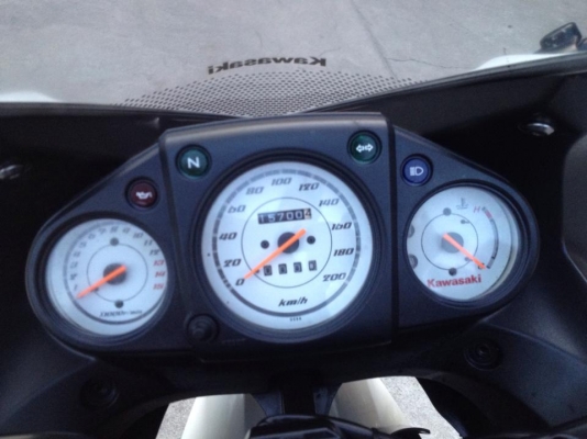 ขาย Kawazaki Ninja สีเขียว ปี 55 สภาพสวย เดิม ๆ ขาย Kawazaki Ninja สีเขียว ปี 55 สภาพสวย เดิม ๆ
