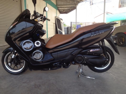 ฮอนด้า Forza 300 สีดำ ปี 56 ใช้งานน้อย 5,000 กว่า กม