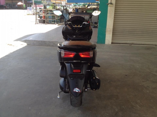 ฮอนด้า Forza 300 สีดำ ปี 56 ใช้งานน้อย 5,000 กว่า กม