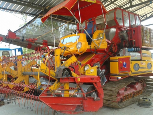 ขายรถเกี่ยวข้าว สภาพสวย ใช้งานดีมาก สนใจโทร 090-8588220คุณนะ ID:narong498 หรือ www.truck.in.th/498 หรือfb:ณรงค์ ซื้อขายรถมือสอง(เว็บไซต์ส่วนตัว)