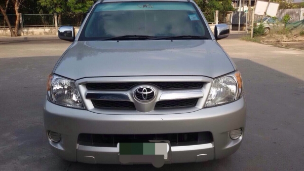 วีโก้ตัว E. ปี05 สภาพไม่เคยทำสีเลยเดิมทุกชิ้นสภาพนี้หายากนี้นอนชื่อในทะเบียนตรงกับคนขายจอดส่วนใหญ่คนใช้เป็นผู้หญิงติดต่อ ดา 081-3726740 ราคา 305,000฿