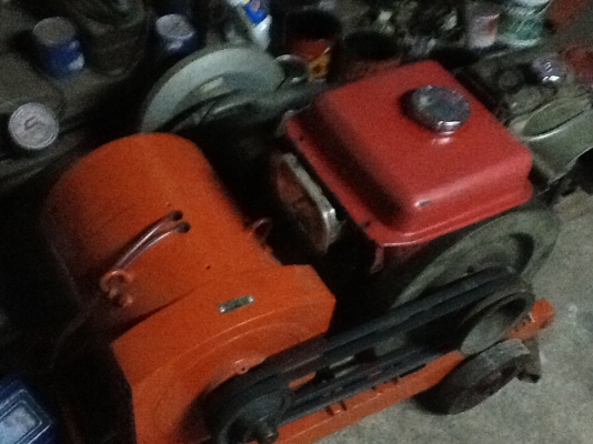 ขายครับเครื่องปั้นราคาเบาๆ5kvเครื่องคูโบต้า11Hpฟิดจัดจัดๆๆเชื่อมใด้ใช้ไฟตามไร่นาปั่นนำ้บาดาลใช้กับเลื่อยวงเดือนใด้ครับ