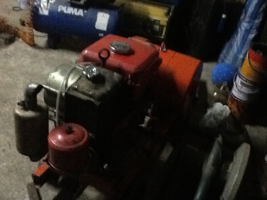 ขายครับเครื่องปั้นราคาเบาๆ5kvเครื่องคูโบต้า11Hpฟิดจัดจัดๆๆเชื่อมใด้ใช้ไฟตามไร่นาปั่นนำ้บาดาลใช้กับเลื่อยวงเดือนใด้ครับ