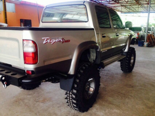 ขาย4ปะตูแต่งออฟโลด สุดสวย พร้อมลุย