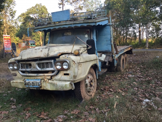 10 ล้อท้ายลากอีซูซุ ไม่มีเอกสาร เครื่อง6B B-1