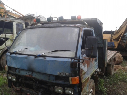 รถอีซูซุ 6 ล้อดั้ม 115 แรงม้า. ปี 37  สนใจติดต่อ  081 - 6079515